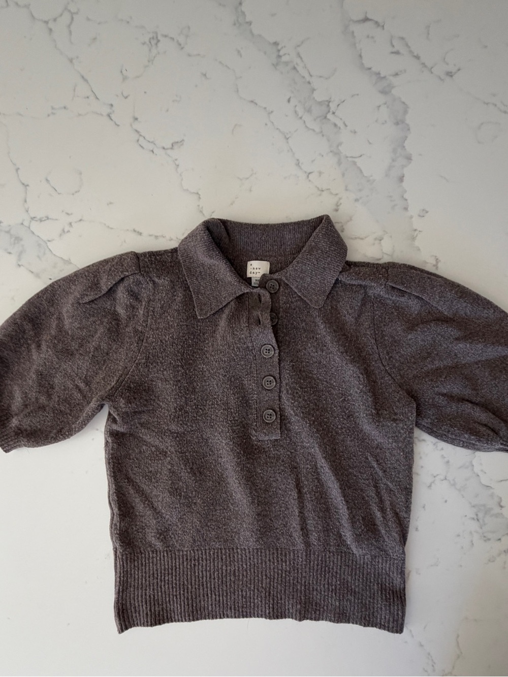 Women’s Short Sleeve Polo Sweater brown